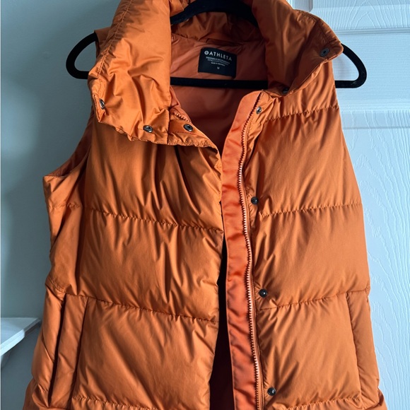 Athleta Vibrant Orange Puffer Vest - Picture 1 of 4